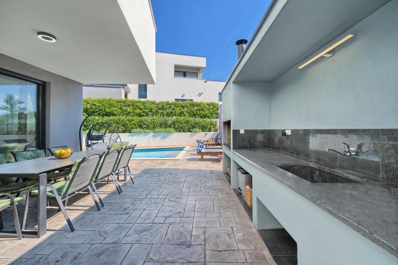 Villa Celestial Near Split Подстрана Экстерьер фото